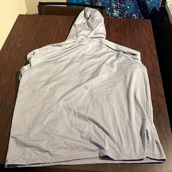 Reebok 3XL men’s sweatshirt with half zip - Picture 4 of 4